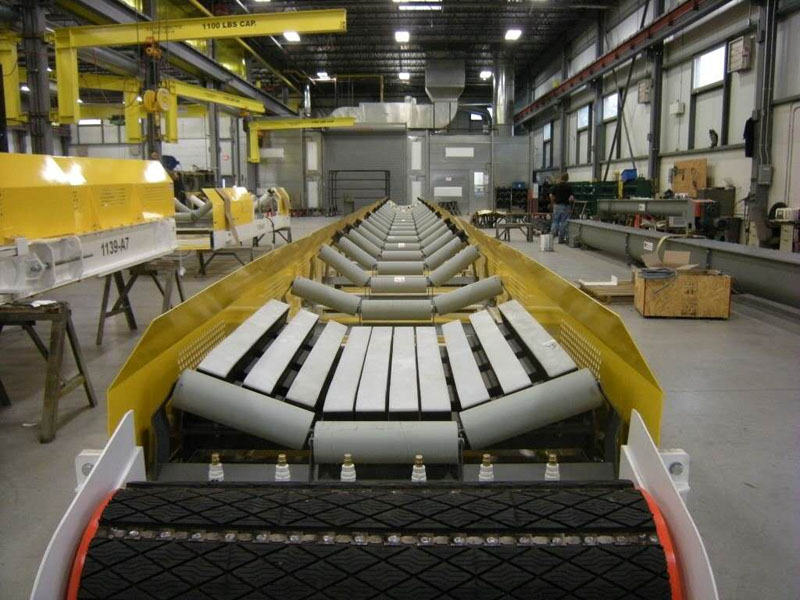 輸送機(jī)